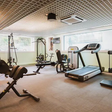 Kube Saint-tropez 5* Гассен