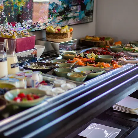 Kube Saint-tropez Hotel