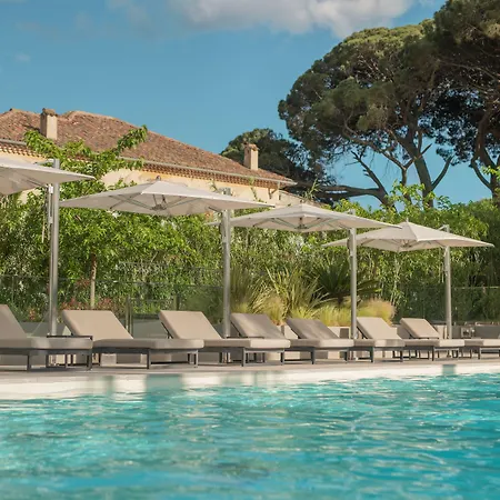 Отель Kube Saint-tropez Гассен