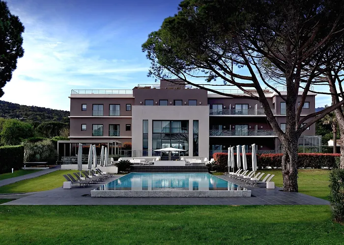 Kube Saint-tropez Hotel 5*