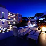 Hotell Kube Saint-tropez
