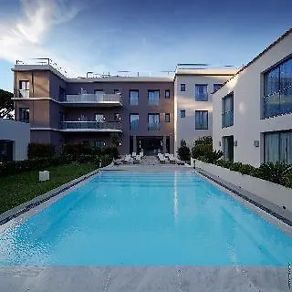 Kube Saint-tropez Gassin