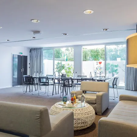 Kube Saint-tropez Hotel 5*