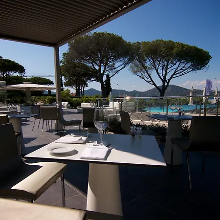 Отель Kube Saint-tropez 5*