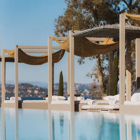 Kube Saint-tropez Отель 5*