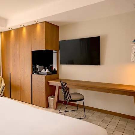 Kube Saint-tropez Отель 5*