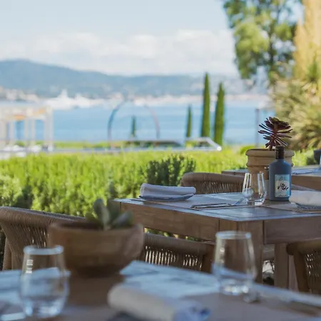 Отель Kube Saint-tropez 5*