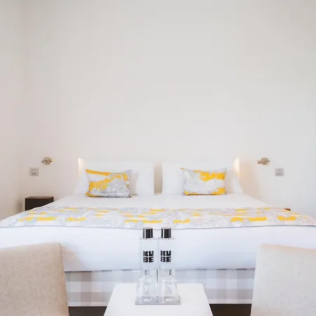 Kube Saint-tropez Отель 5*