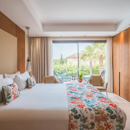 Kube Saint-tropez Hotel