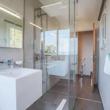 Kube Saint-tropez 5* Гассен