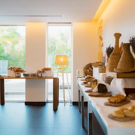 Kube Saint-tropez Отель 5*