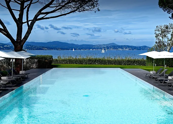 ホテル Kube Saint-tropez 5*